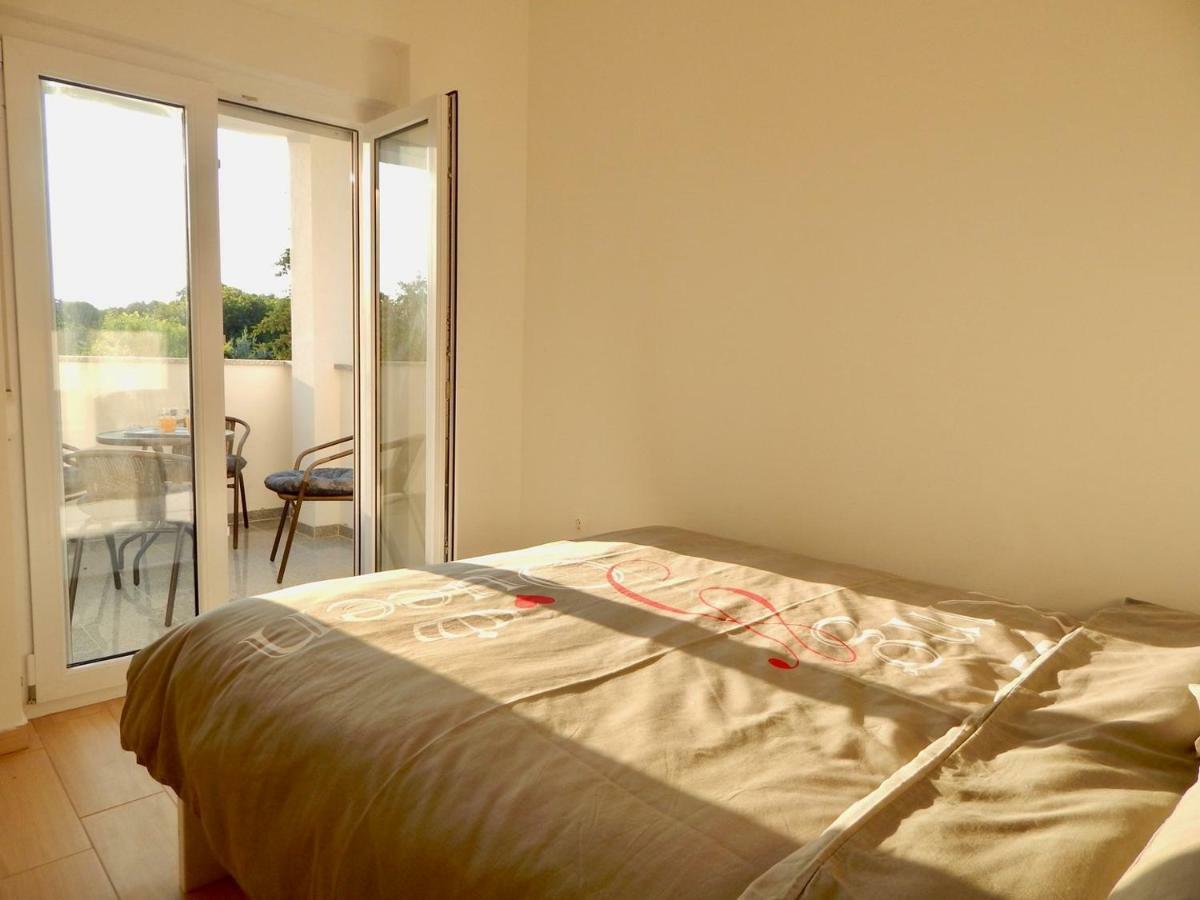 Apartments Mira Pula Ngoại thất bức ảnh